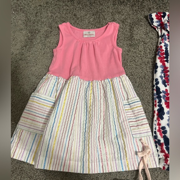 Set of five 2T summer dresses and rompers girl/toddler/Youth - Picture 3 of 7